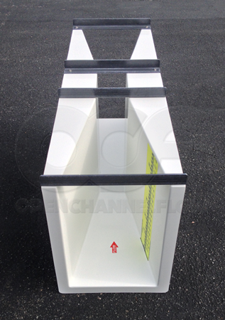 fiberglass 6-inch parshall flume with staff gauge