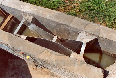 metal Parshall flume