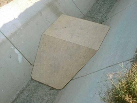 plywood long-throated-flume