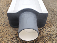 inlet bulkhead with pipe stub on a 0.5-foot fiberglass H flume