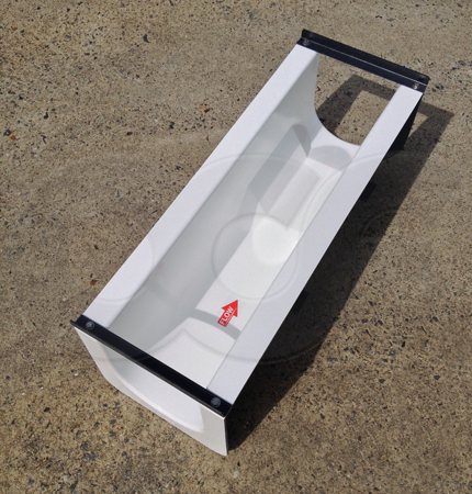 detail of the cross-section and throat configuration of a Palmer-Bowlus flume