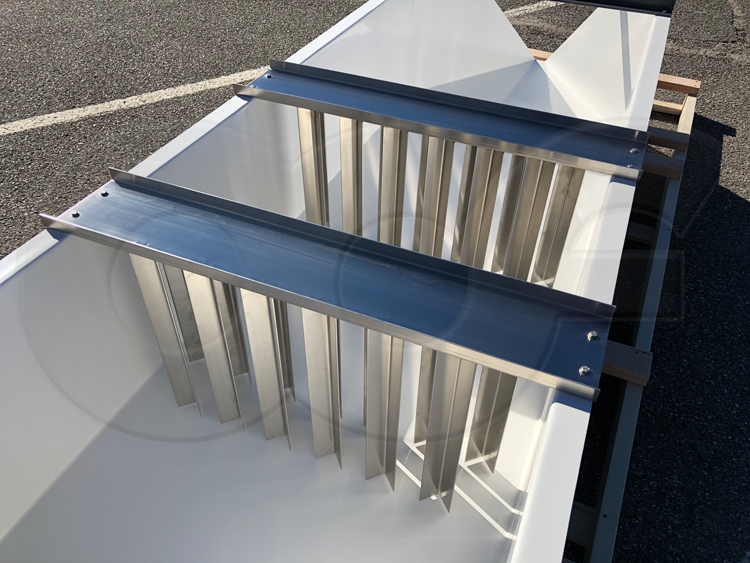 Close Up View of H Flume Flow Tranquilizer Racks