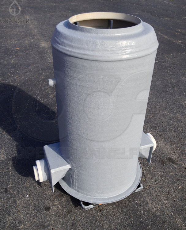 H-20 Rated Landfill Leachate Manhole with Trapezoidal Flume