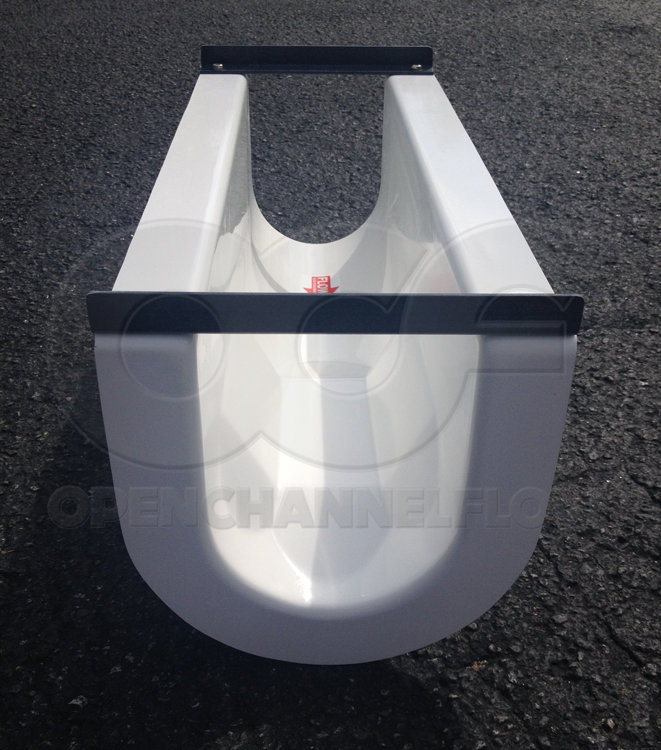 outlet view fiberglass construction 6-inch palmer bowlus flume 