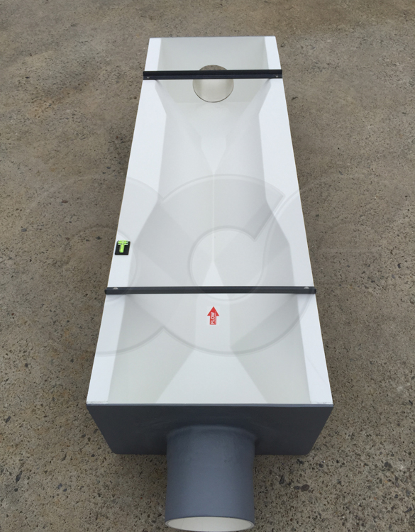 Extra Large 60 Degree Trap Flume with End Adapters