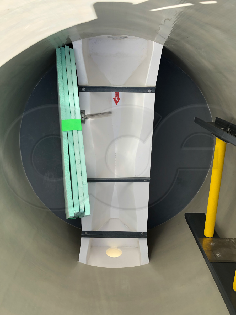Extra Large Trapezoidal Flume in Packaged Metering Manhole