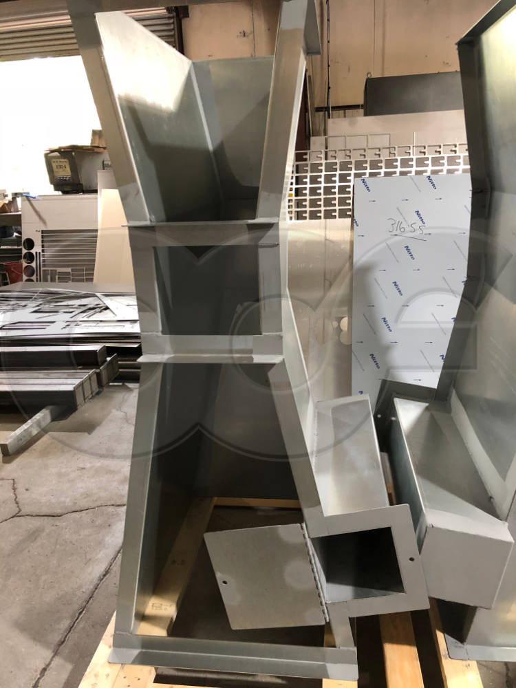 Galvanized Steel Parshall Flume with Stilling Well & Cover