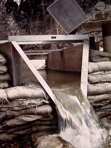 Free Spilling Discharge Off of a H Flume