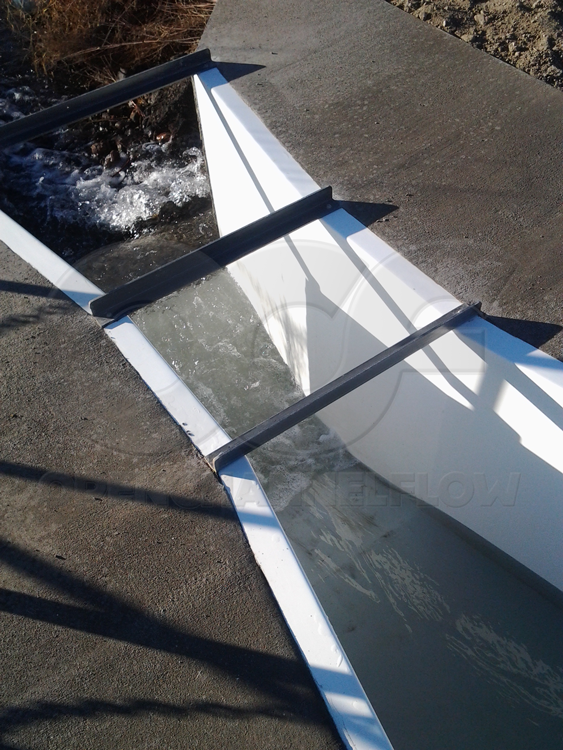 parshall flume fiberglass construction cooling water discharge measurement