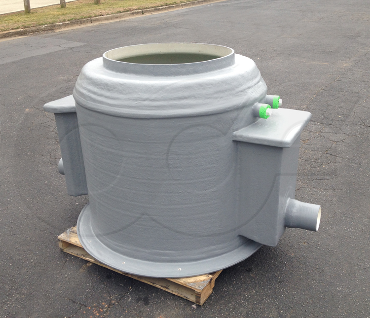 Short H-20 Parshall Flume Manhole