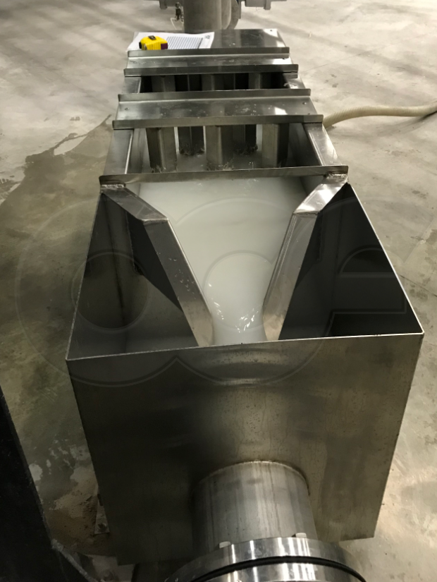 Stainless Steel H Flume Measuring Dairy Effluent