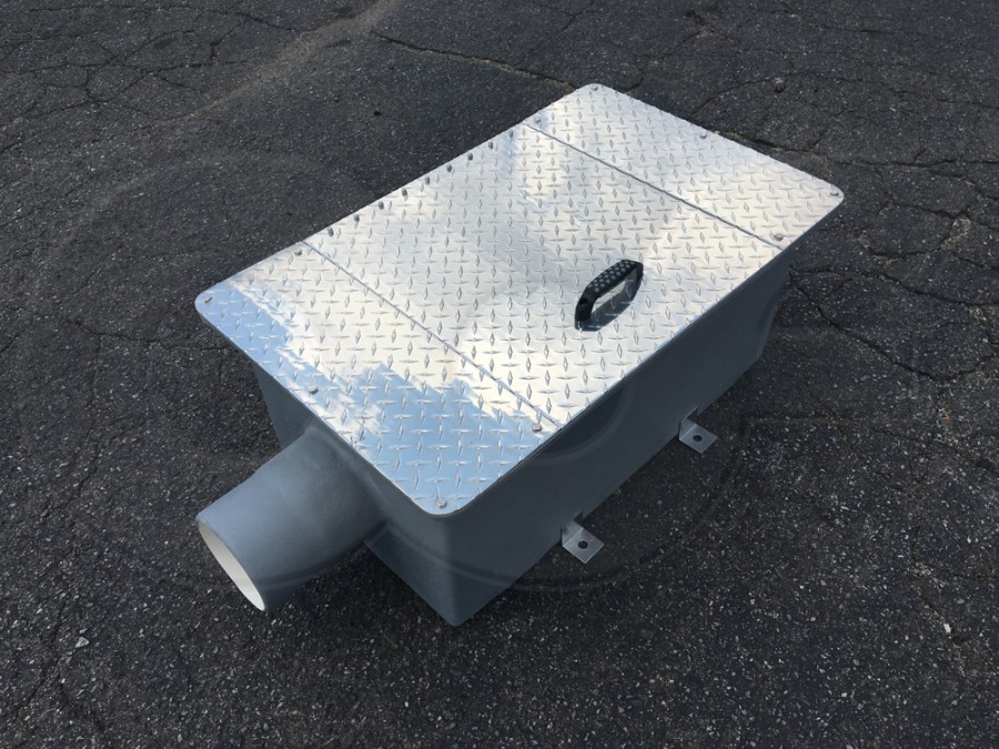 Small FRP Weir Box with Aluminum Cover