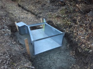 Galvanized Cutthroat Flume with Stilling Well
