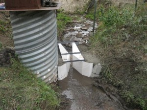 Fiberglass Cutthroat Flume Installation