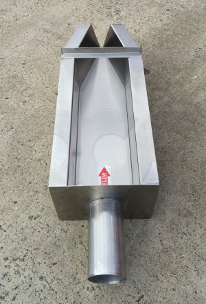 Half-Foot H Flume with Approach and Stub