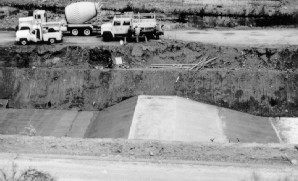 field poured concrete long-throated flume