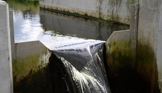 image for Correcting for Submergence in Thin-Plate Weirs article