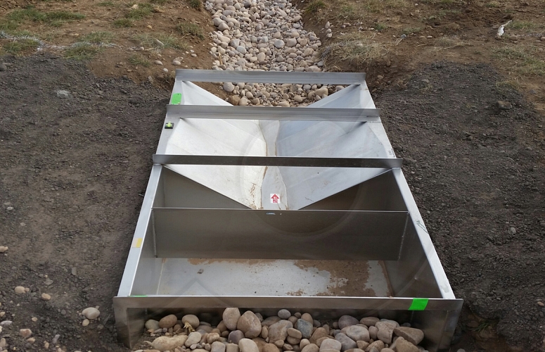 Slide for Trapezoidal Flumes