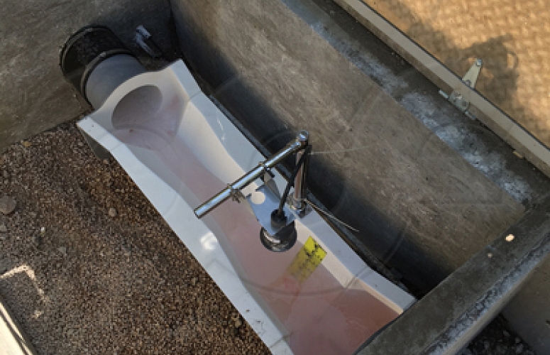 Slide for Trapezoidal Flumes